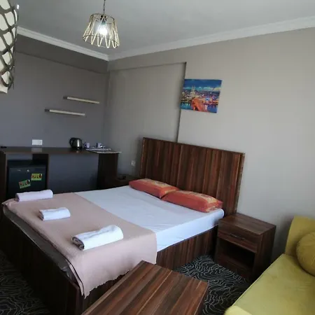 Best Suites Hotel *